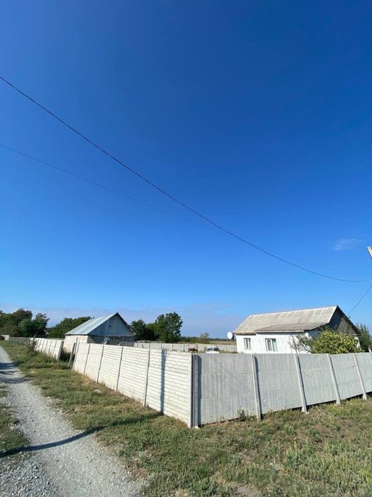 Продаж будинку в селі Ковпаківка