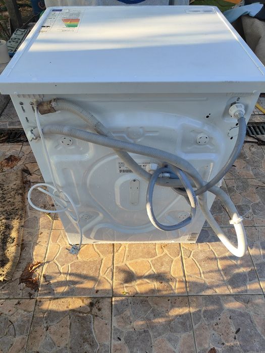 Máquina de lavar Roupa (A trabalhar)