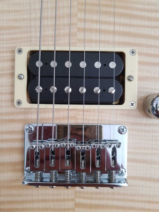 Gitara elektryczna, lutnicza.