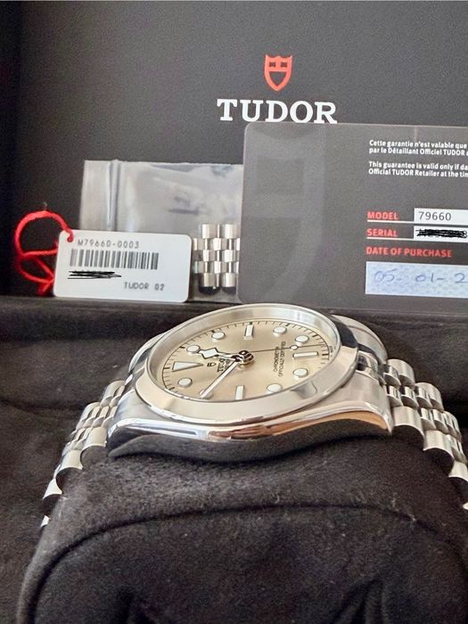 Tudor Black Bay 39