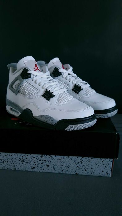 Nike jordan retro 4 white cement