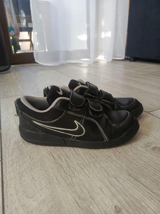 Buty NIKE rozm. 33