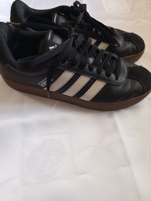 Buty Adidas, rozmiar 40