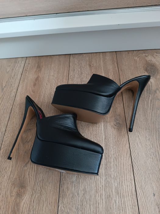 Czarne wysokie szpilki