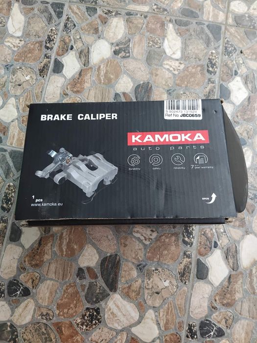 Продається супорт до Opel Vivaro