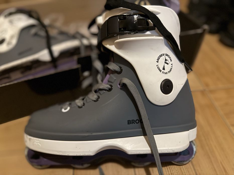 Роликові ковзани Razors Shift Andrew Broom