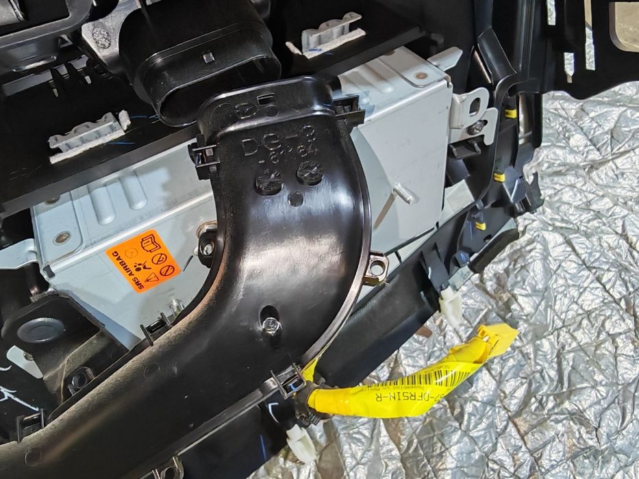 Deska mazda cx30 pasy poduszki