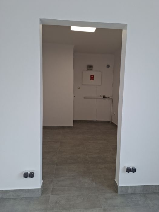 Atrakcyjny lokal pod szpitalem.