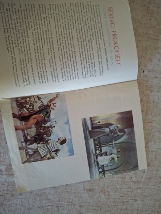 Programa cinema vintage filme romeu e julieta