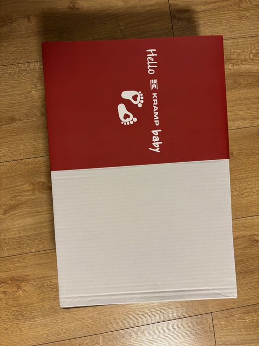 Zestaw prezent dla niemowlaka noworodka ramka do odcisku rączki nóżki