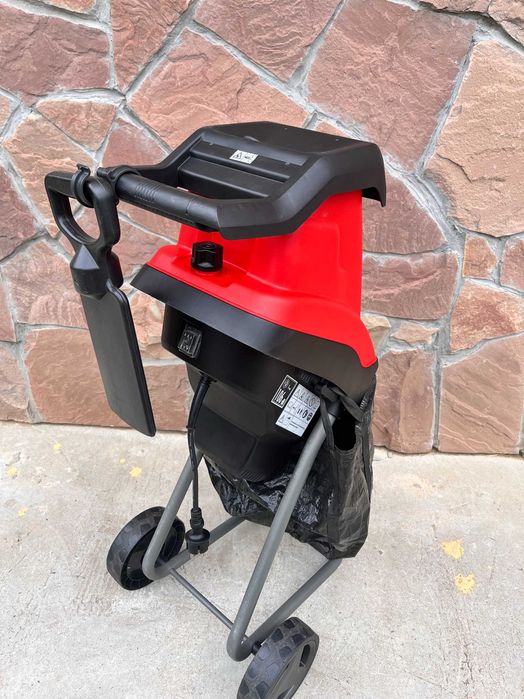 Садовий подрібнювач Einhell GC-KS 2540 ножовий бу із Німеччини