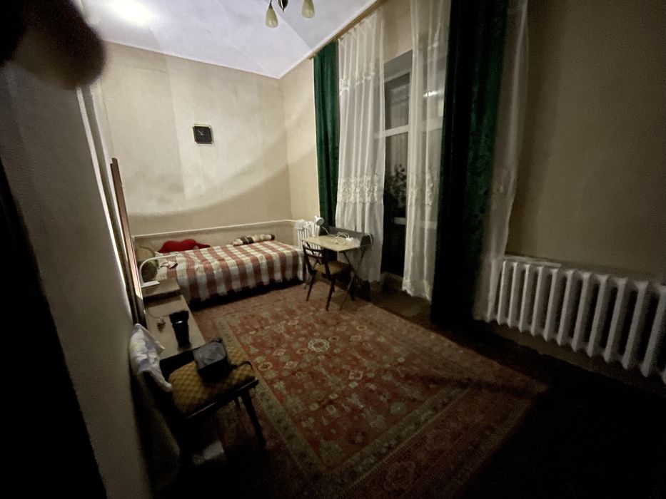 Терміново здаю кімнату в квартирі. Є газ)