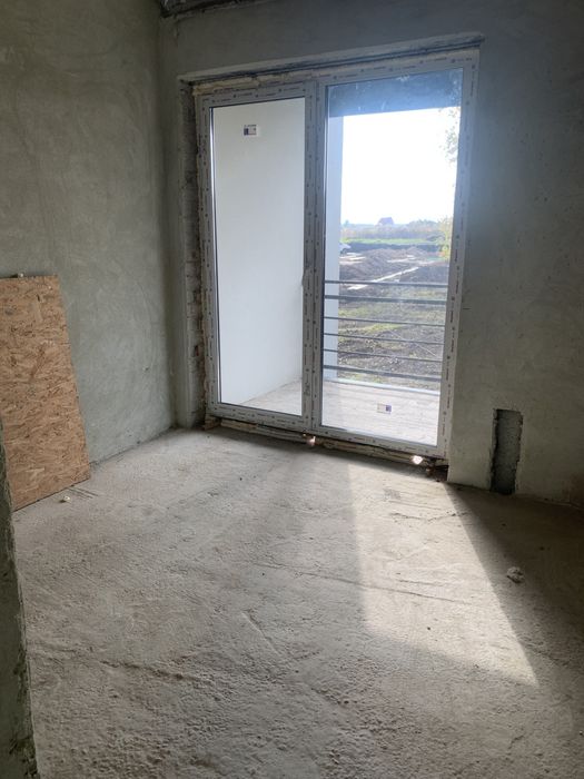 Продаж котеджу с.Зубра