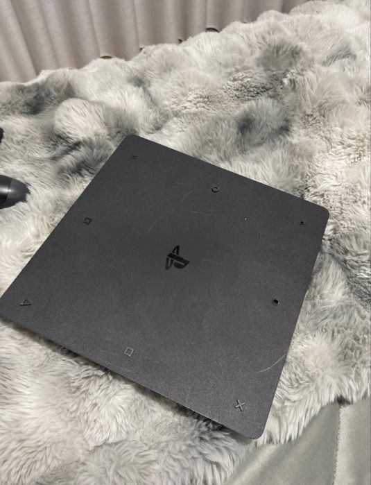 Playstation 4 - 1TB
