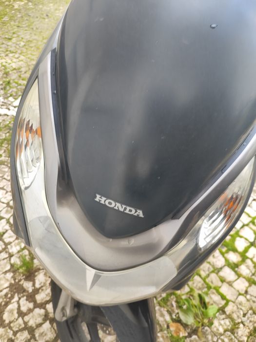 Honda PCX 125 Cinza
