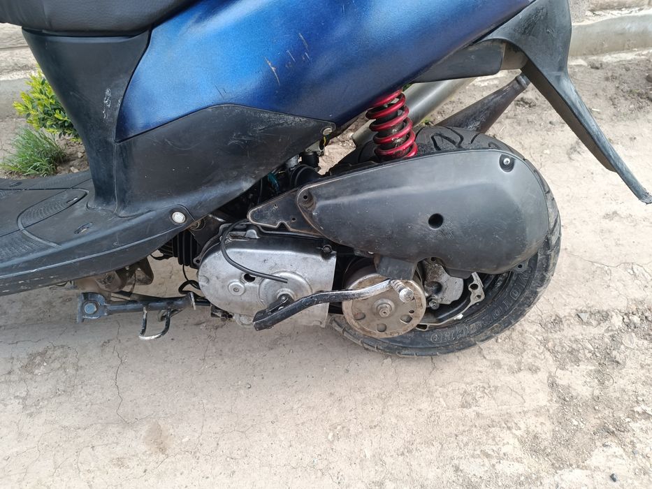 Suzuki lets 2 бабочка