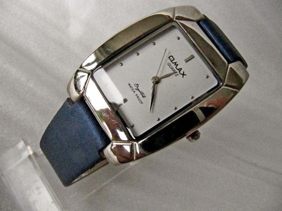 Часы Omax кварцевые  мужские, новые, коллекция