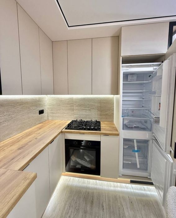 Без комісії! Продаю 2 кімнатну квартиру