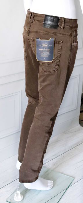 Nowe jeansy męskie Petrol Industries r. 32/32 M-3030-DNM007