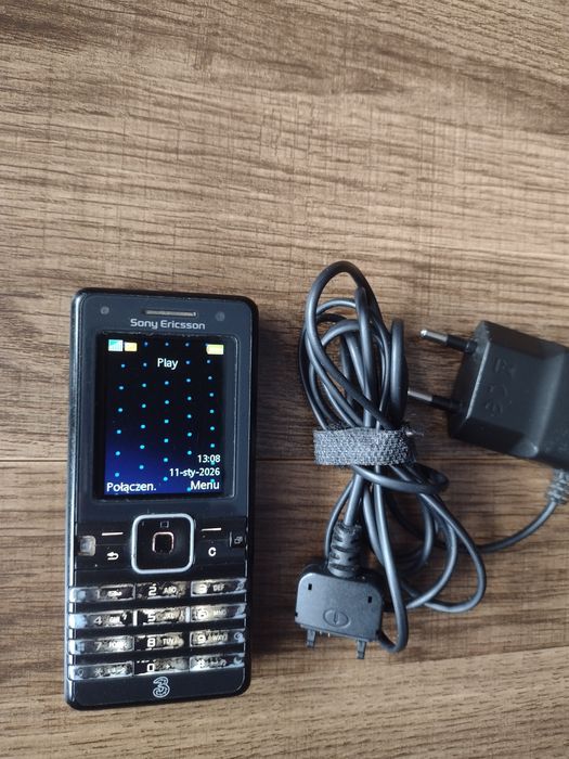 Telefon komórkowy Sony Ericsson K770i