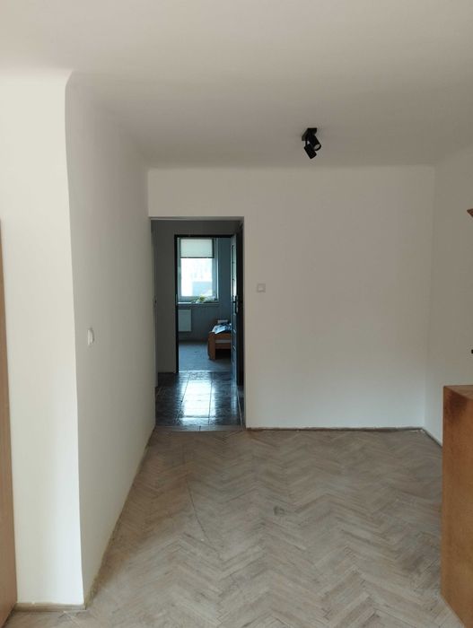 Mieszkanie 48,27m2 na sprzedaż własny garaż, podwórko.