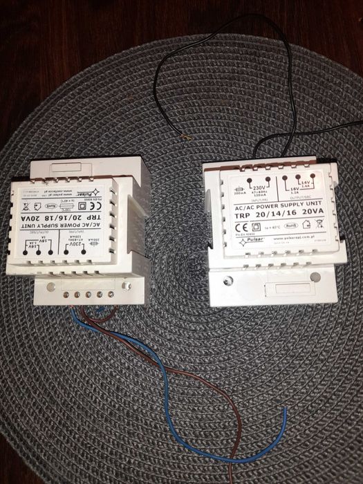 TRANSFORMATORY na szynę 220/16,18/1,2A - para z bezpiecznikiem