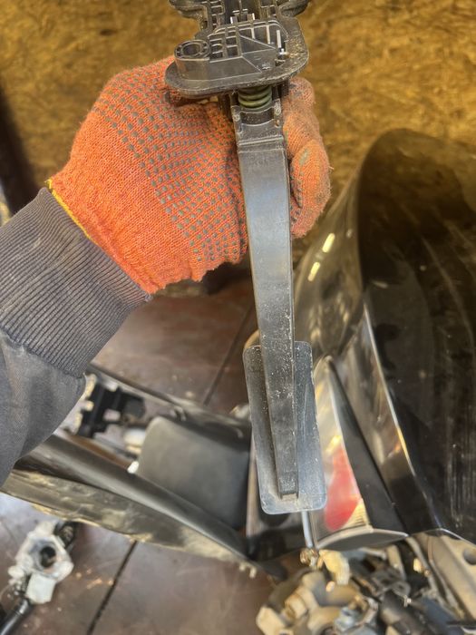 Педаль газа Mitsubishi lanser x лансер 10