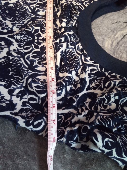 Плаття  дешево L i M