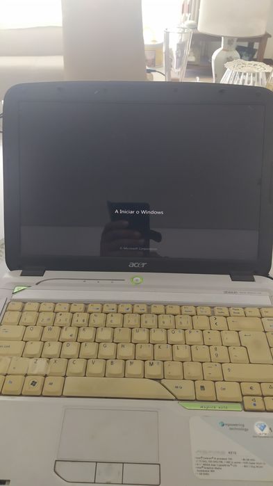 Computador ACER Aspire 4310
