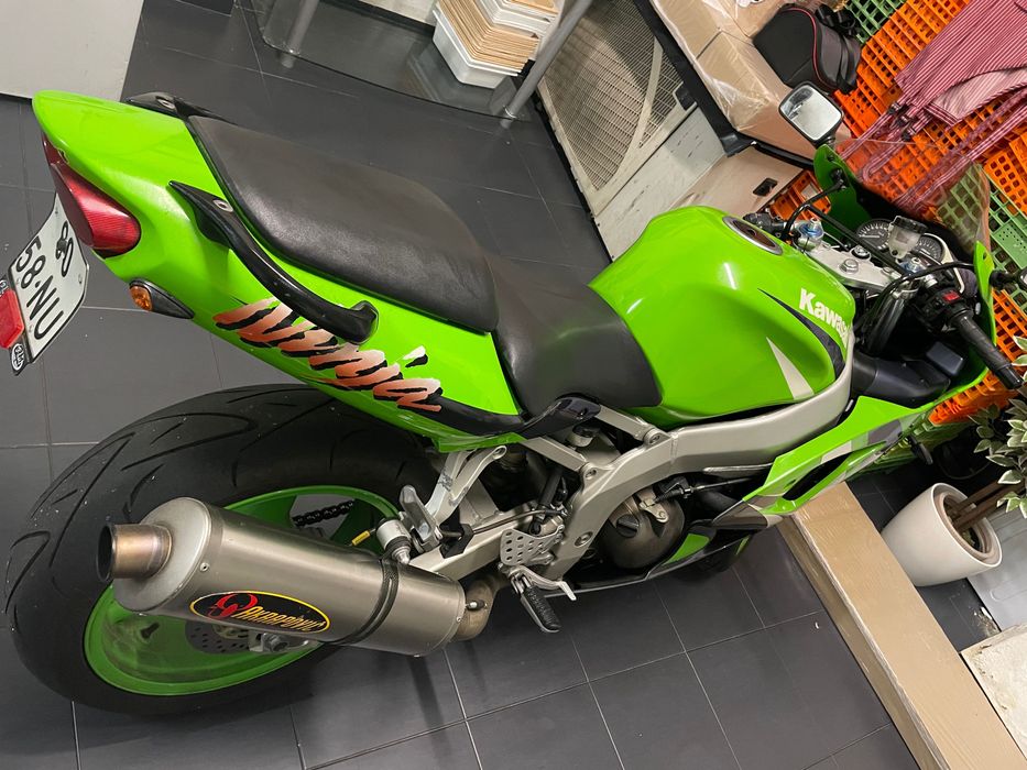 Mota Kawasaki ninja 600