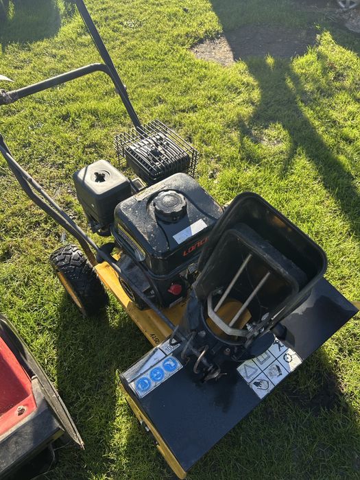 Odśnieżarka spalinowa