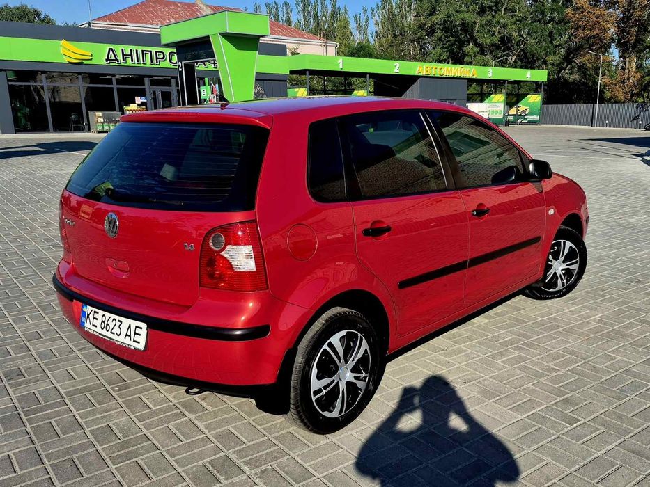 Продам VOLKSWAGEN POLO 2003 г .в.
