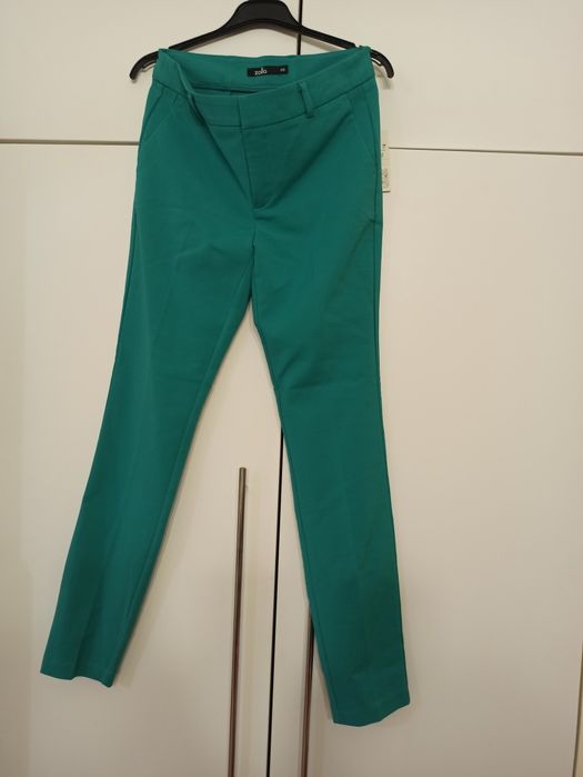 Spodnie zielone nowe