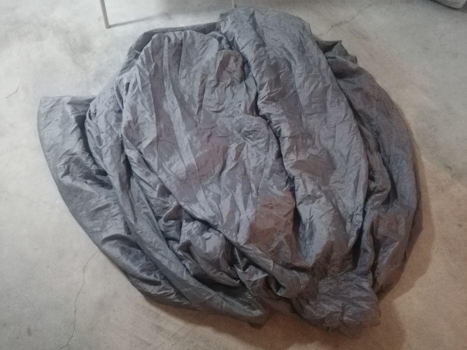 Capa automóvel usado