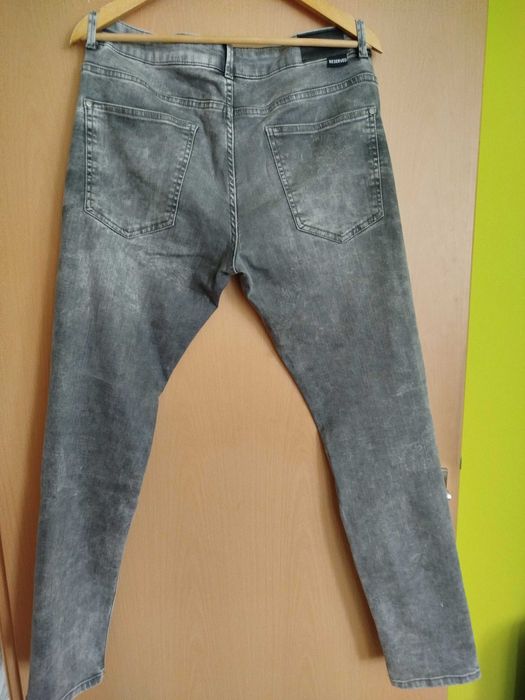 Spodnie męskie denim Reserved