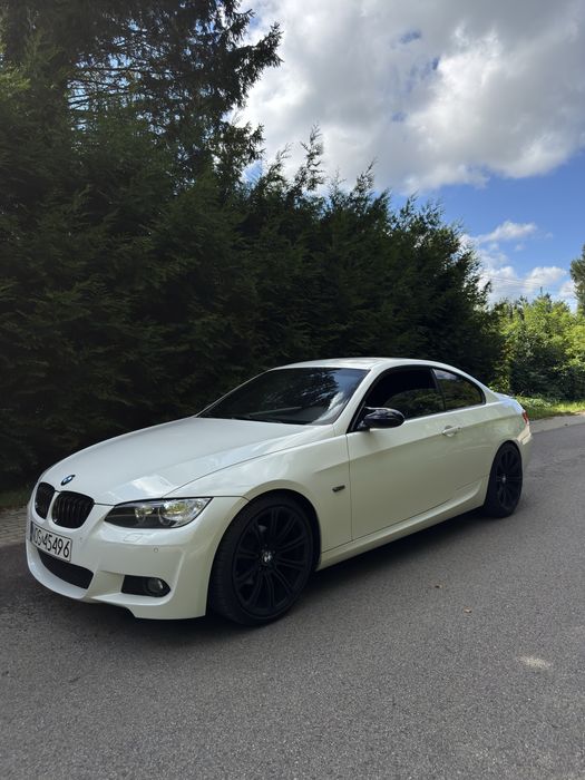 BMW E92 320i Coupe