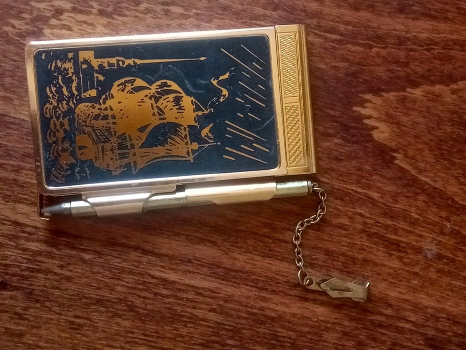 Сувенирный металлический блокнот с ручкой