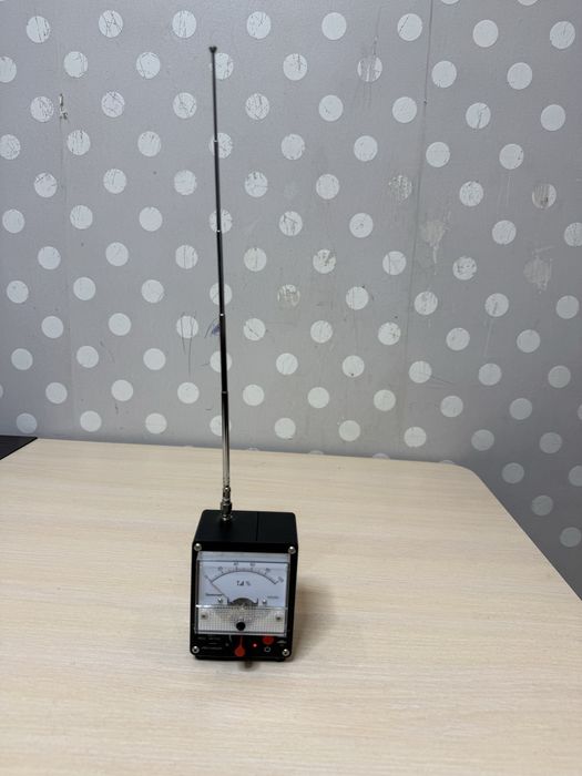 Surecom SS11, вимірювач потужності поля