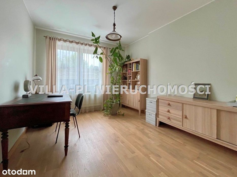 0%- dom kryty strzechą- wysoki standard