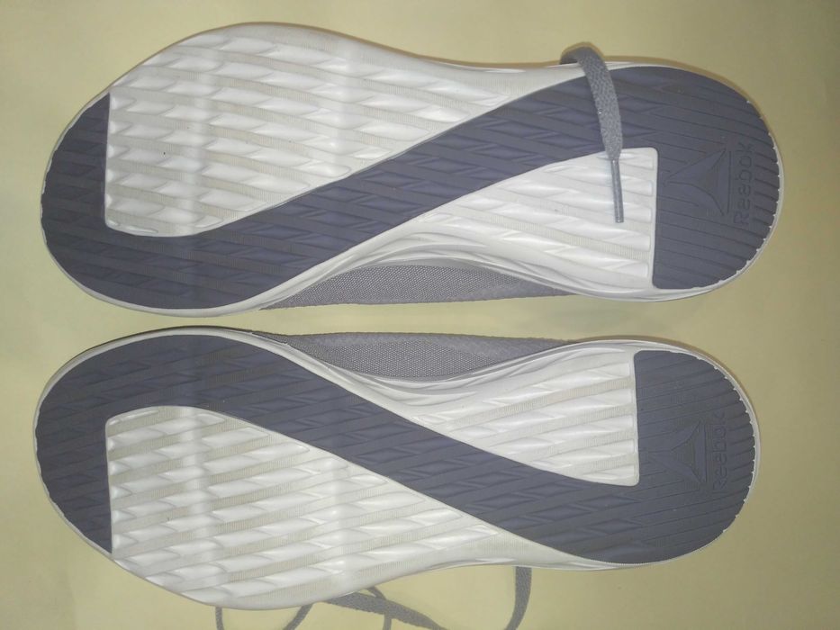 Кроссовки женские Reebok, 38.5 размер