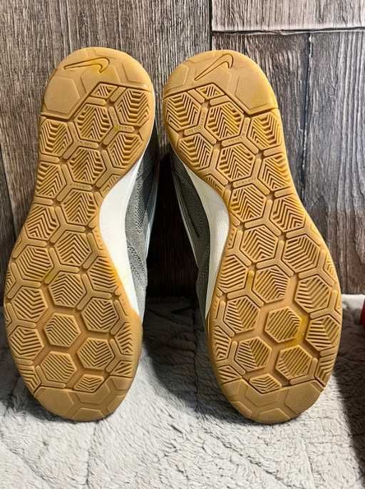 Buty, trampki Nike Gato 40