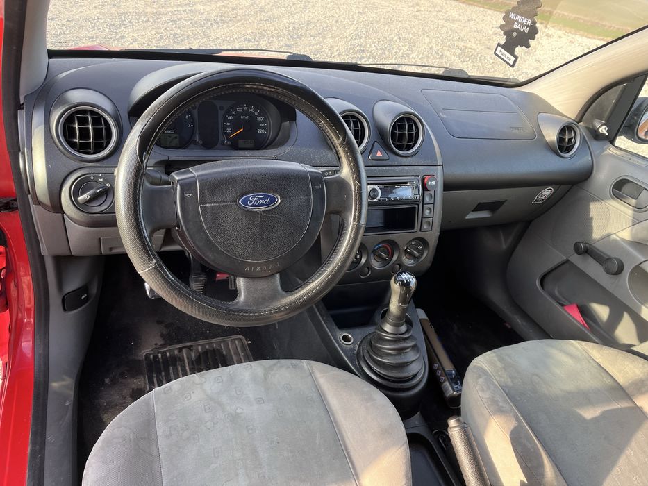 Ford fiesta mk5 benzyna!!