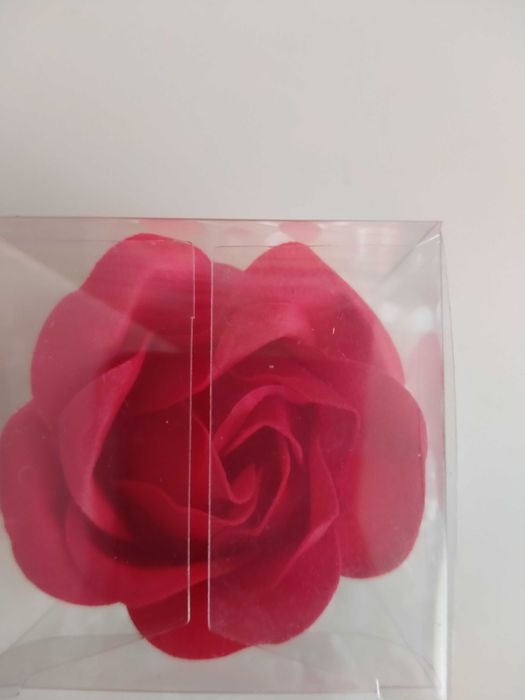 Róża mydlana podziękowania dla gości