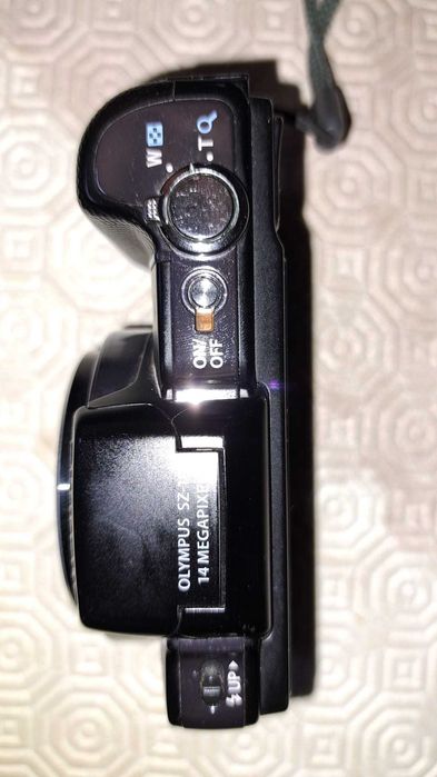 Máquina fotográfica Olympus SZ10