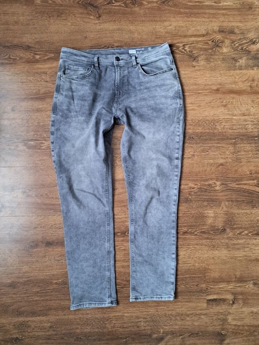 Spodnie jeans szare slim roz 44