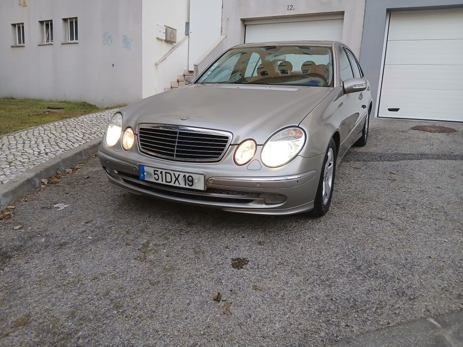 Mercedes E220cdi 2005 — fotografia 2