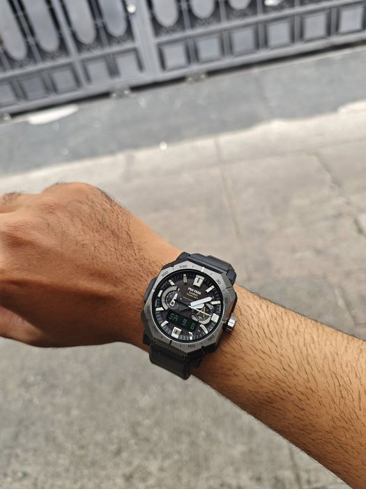 Часы Casio Pro-Trek PRW-B1000-1E ! Оригинал! Гарантия 2 года!
