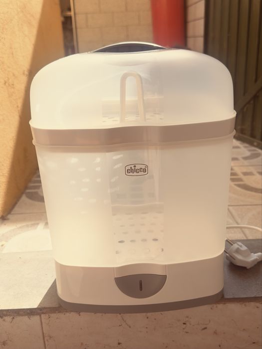 Esterilizador Elétrico Chicco para Biberões