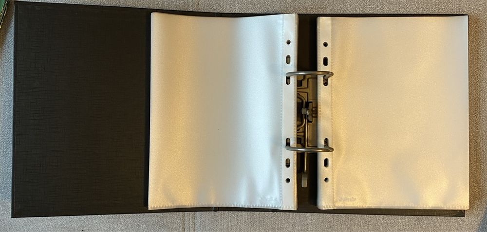 Segregator czarny A5 i folie koszulki