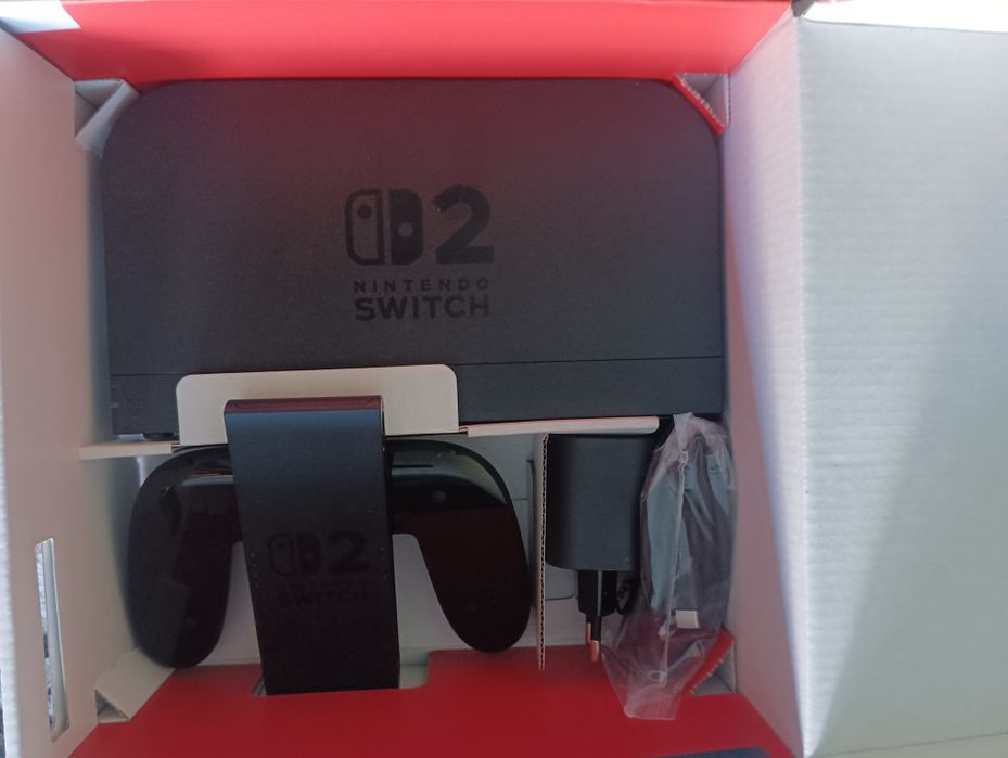Nintendo switch 2, está na garantia e apenas 2 meses de uso